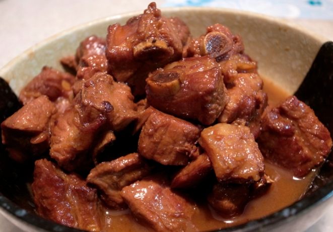 焖排骨做法